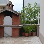 Soba Mira アパート *